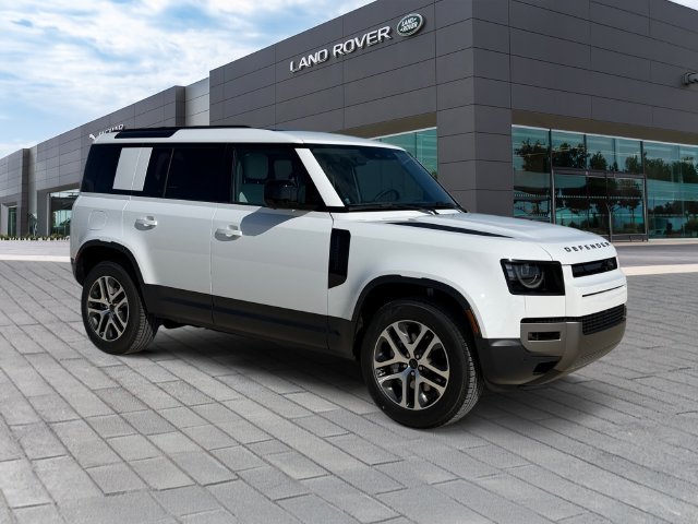 New 2026 Fuji White Land Rover S image 7
