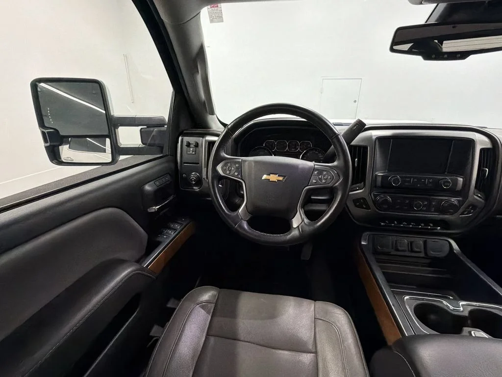Used 2017 Summit White Chevrolet LTZ image 26