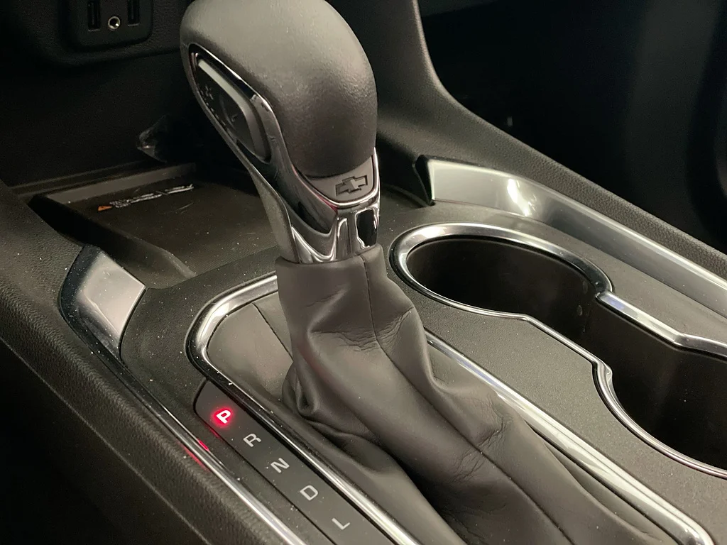 Used 2023 Sterling Gray Metallic Chevrolet LT Cloth image 16