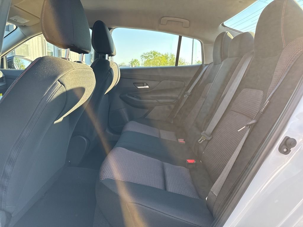 New 2026 Aspen White TriCoat / Super Black Two-tone Nissan SR image 13