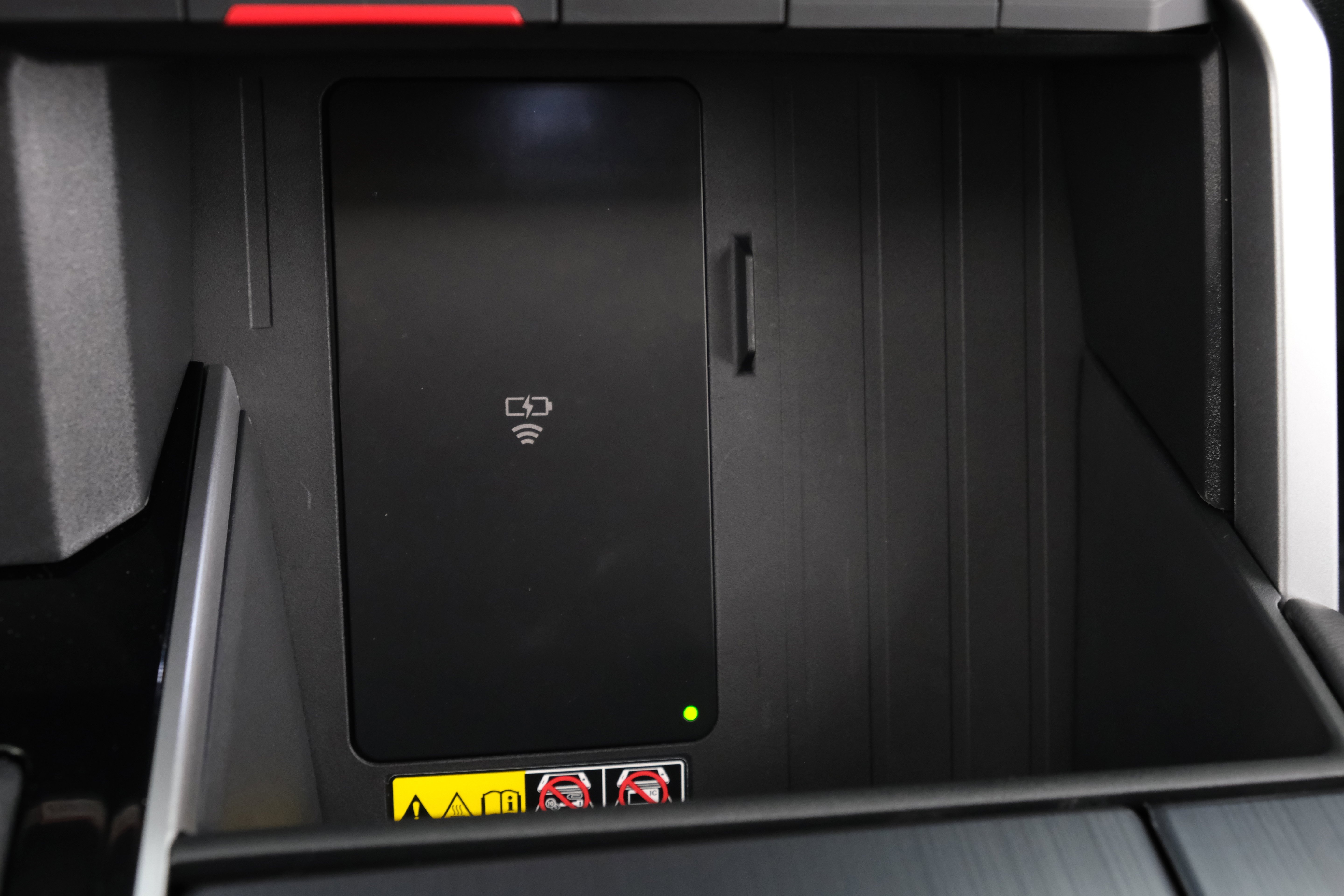 2025 Toyota Tundra Platinum - Photo 24