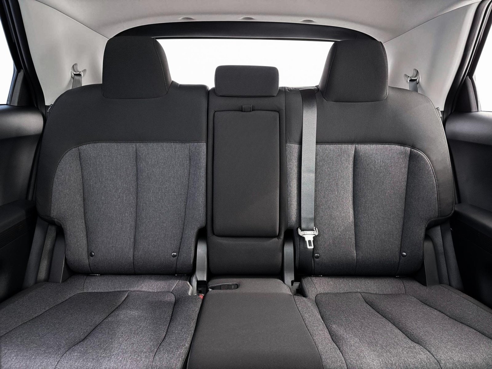 New 2026 Cyber Gray Hyundai SE image 16
