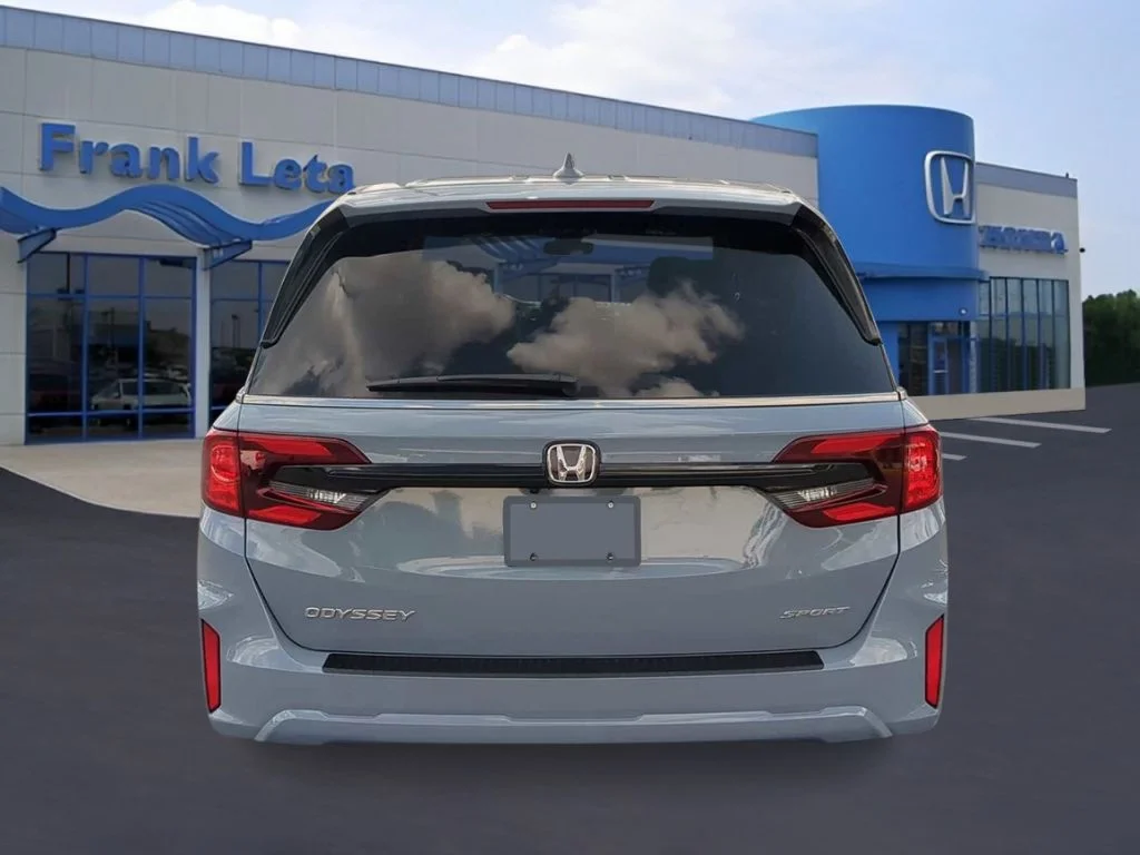 New 2026 Sonic Gray Pearl Honda Sport-L image 4