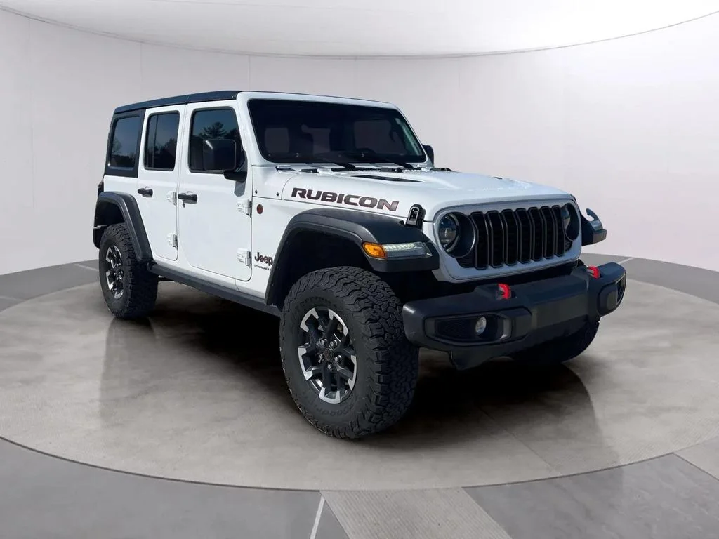 Used 2025 Bright White Clearcoat Jeep Rubicon image 7