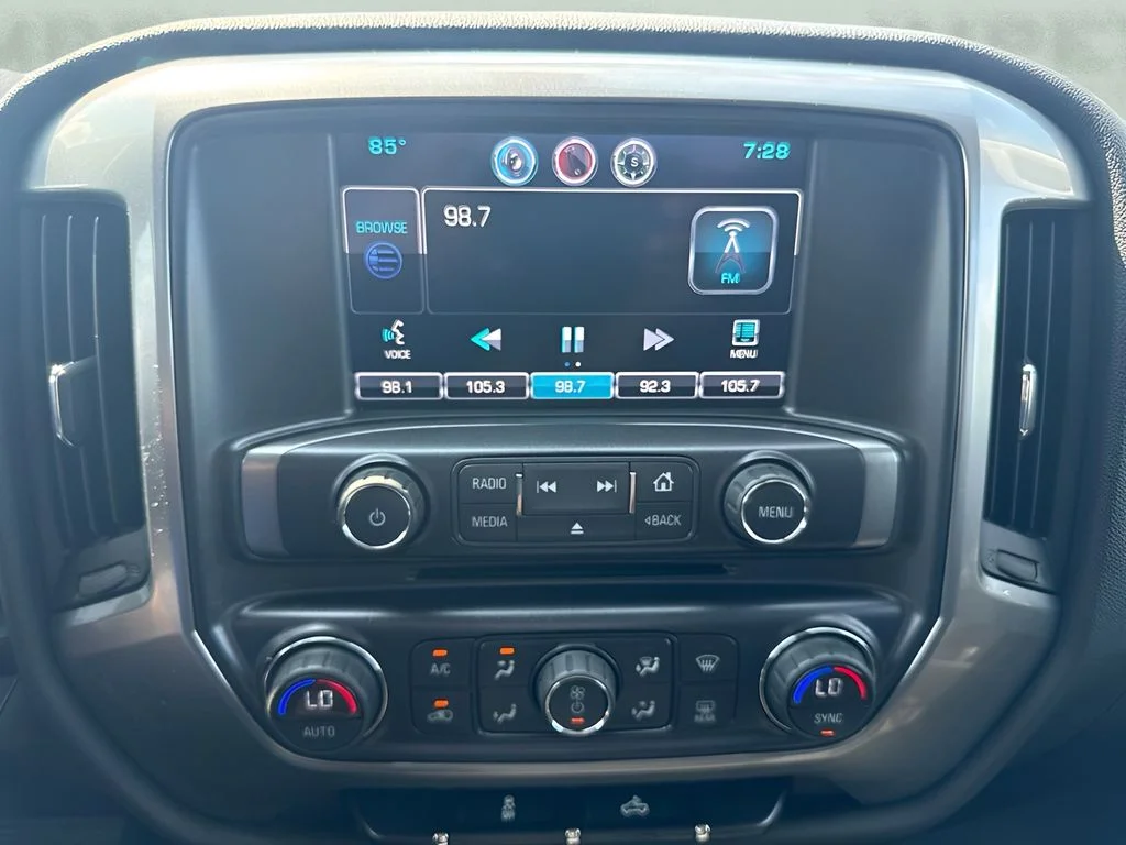 Used 2015 Red Chevrolet LT image 14