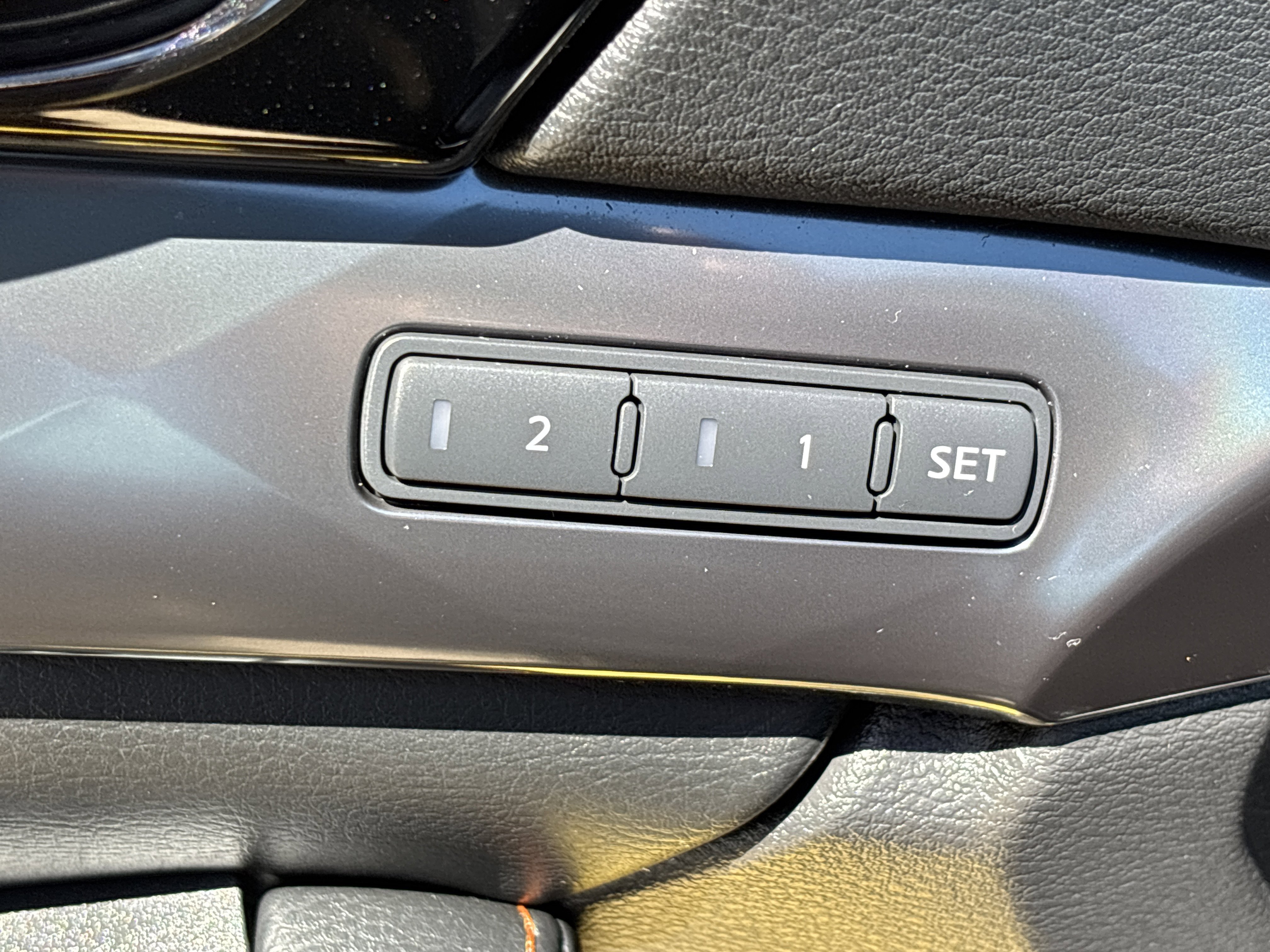 Used 2023 Black Nissan SR image 20