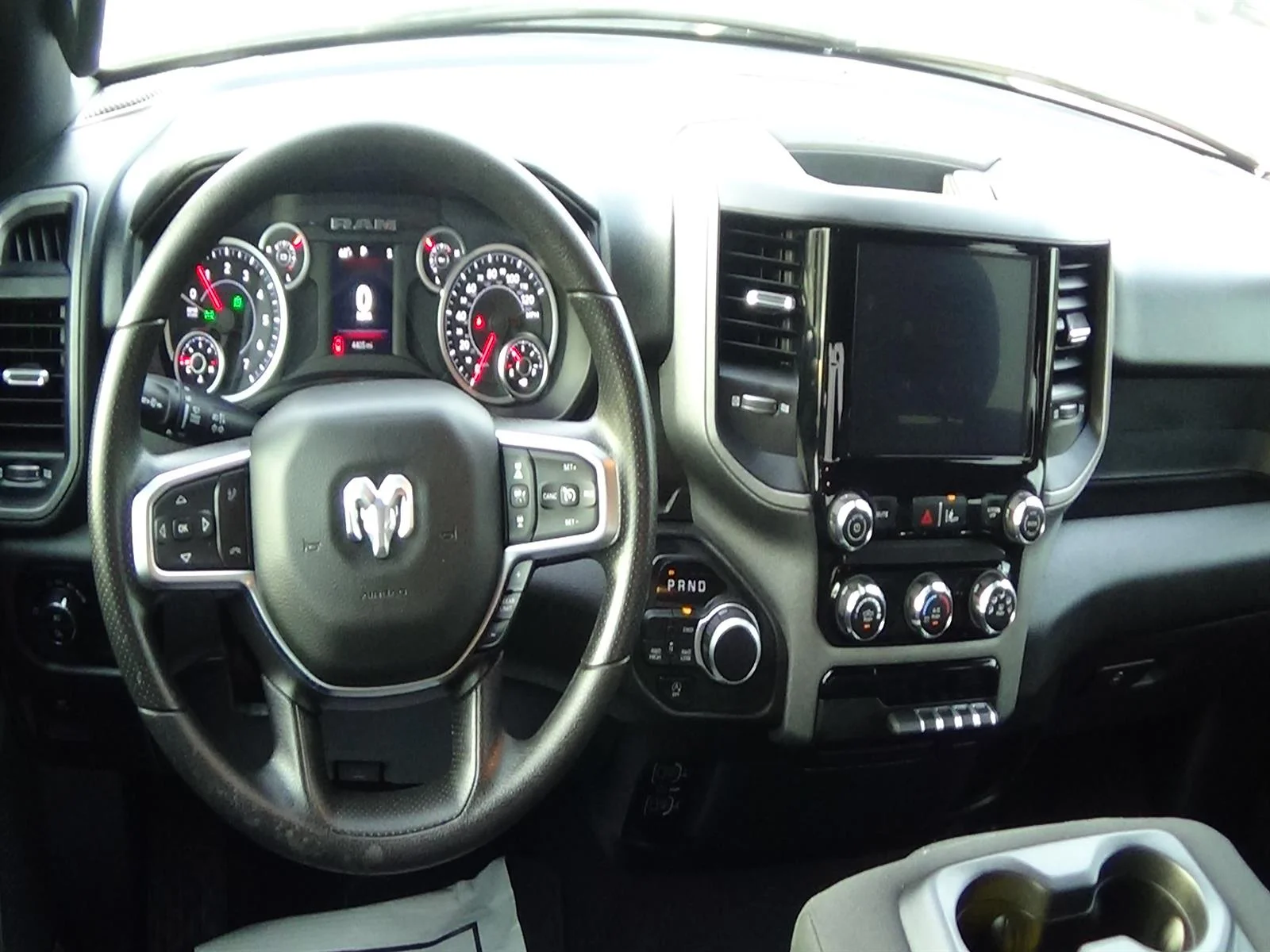 Used 2025 Bright White Clear Coat (pw7) RAM Tradesman image 14