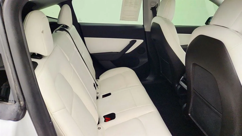 Used 2021 Pearl White Multi-Coat Tesla Long Range AWD w/ Acceleration Boost image 28