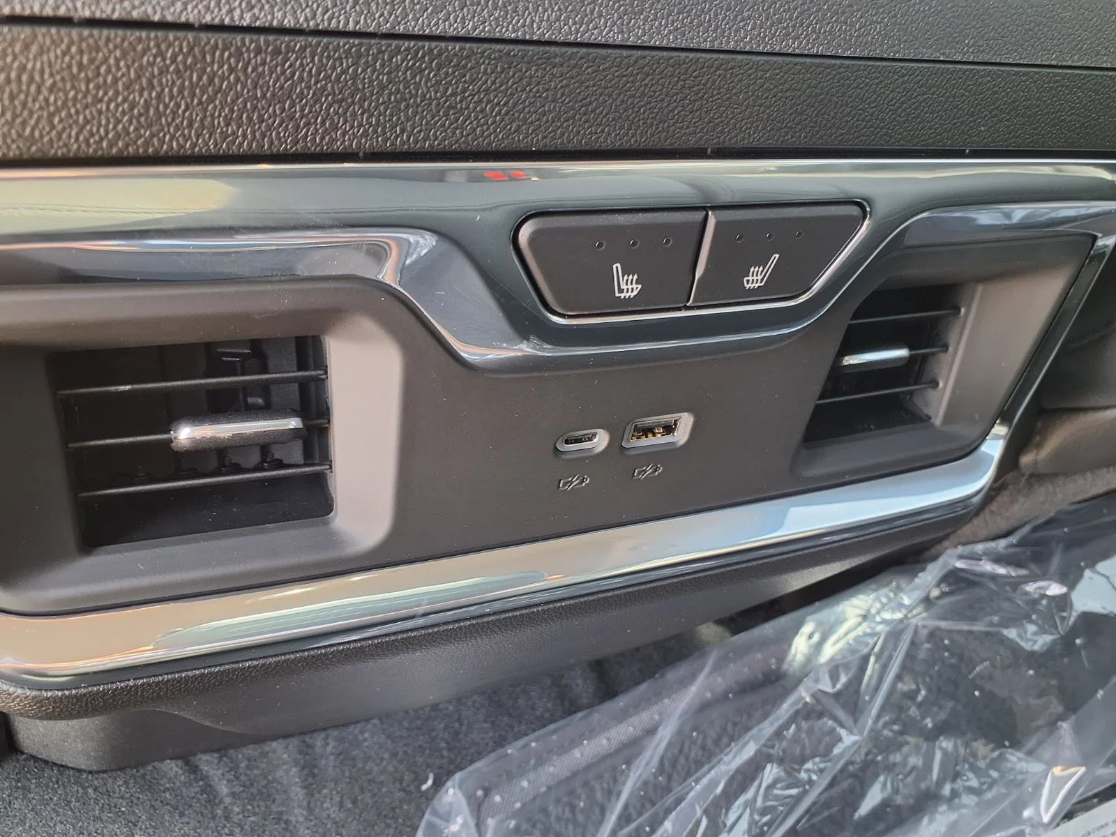 2026 GMC Sierra 2500HD Denali - Photo 20