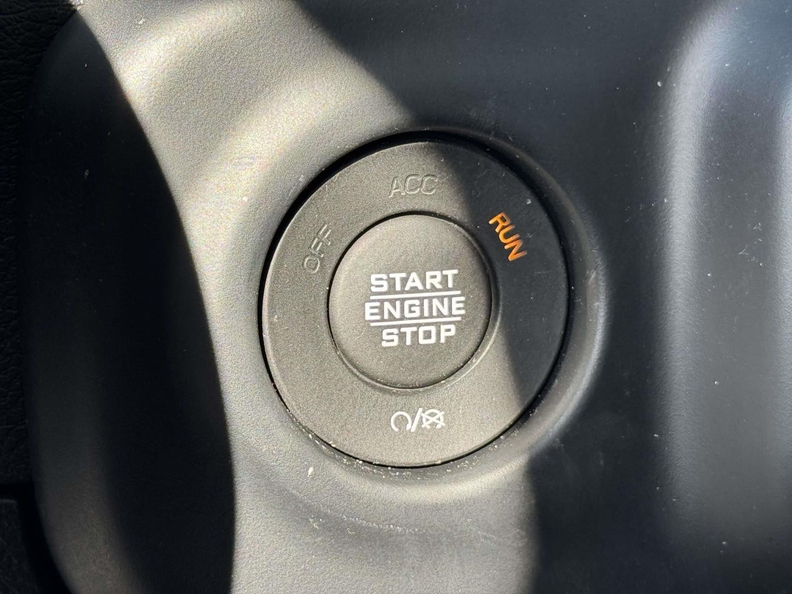 Used 2020 Bright White Clearcoat Jeep Rubicon image 8
