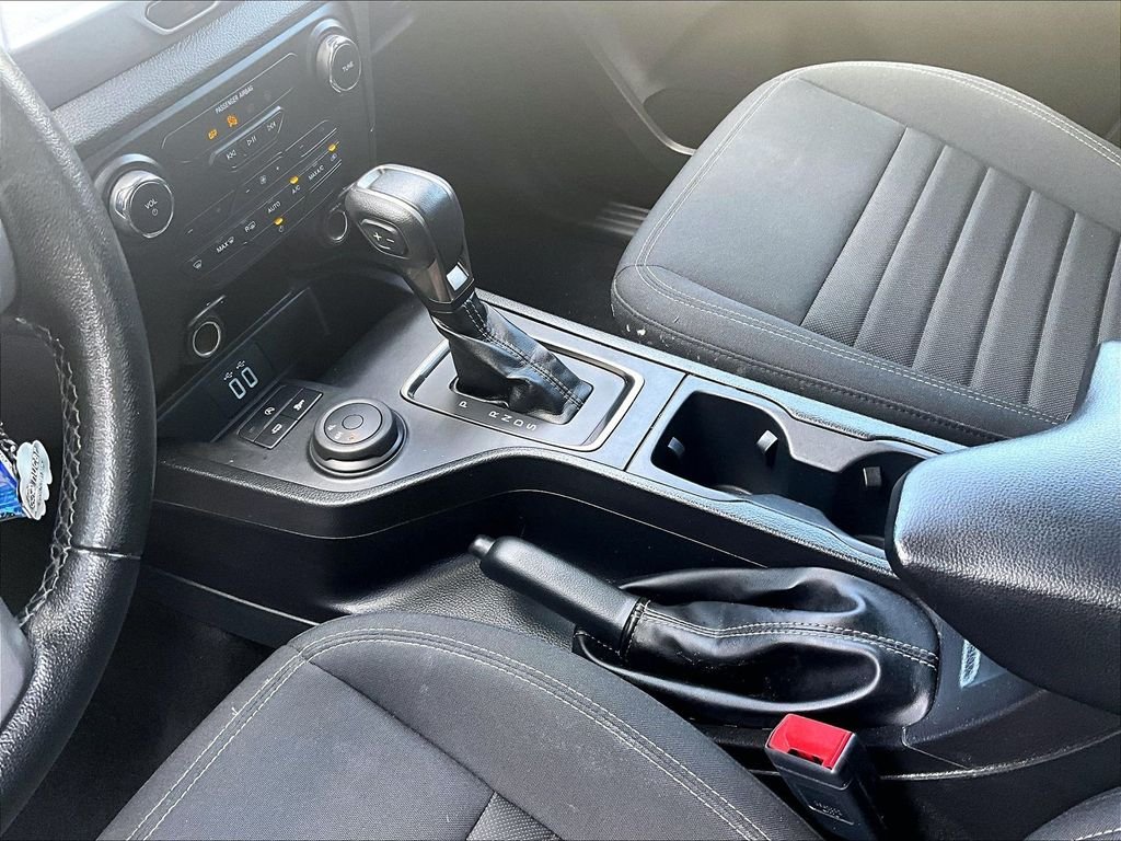 Used 2022 Gray Ford XLT image 20