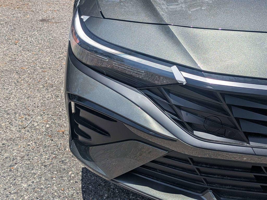 New 2026 Gray Hyundai Limited image 9