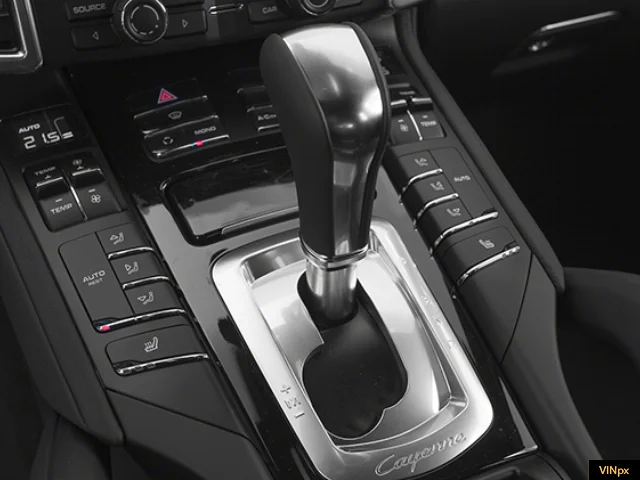Used 2013 Black Porsche Diesel image 9