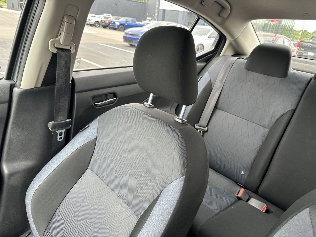 Used 2023 Gray Nissan 1.6 SV image 12