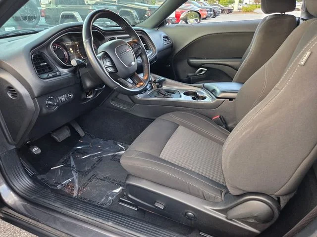 Used 2023 Gray Dodge SXT image 13