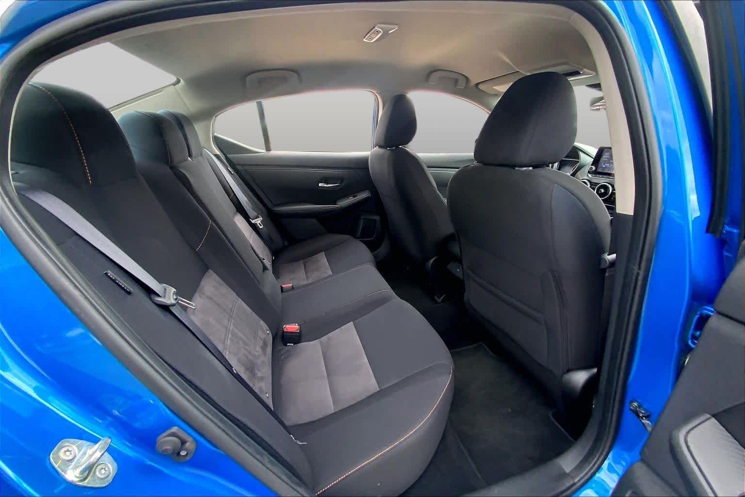 Used 2023 Electric Blue Metallic Nissan SR image 20