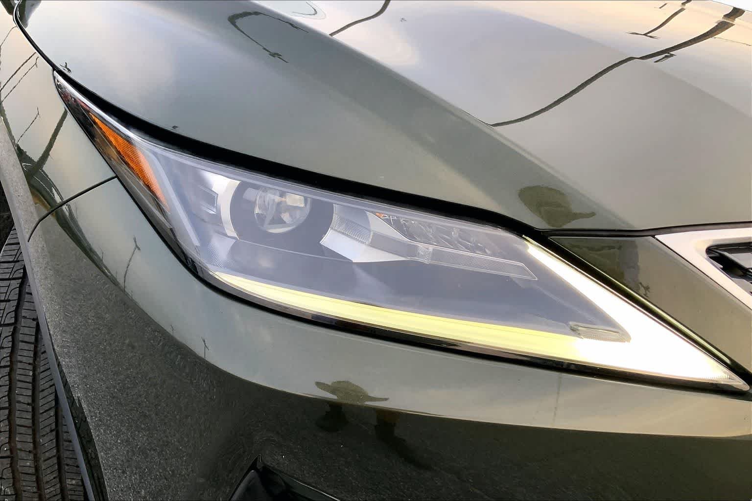 Used 2022 Nori Green Pearl Lexus  image 37