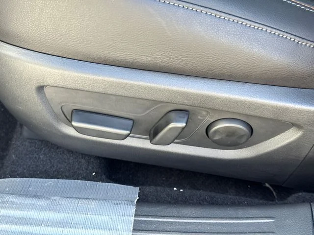 New 2026 Wind Chill Pearl Mazda Premium AWD image 35