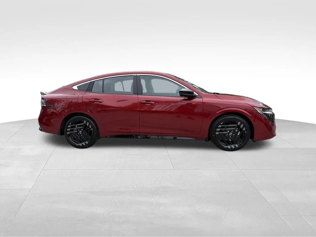New 2026 Scarlet Ember Tintcoat Nissan SR image 9