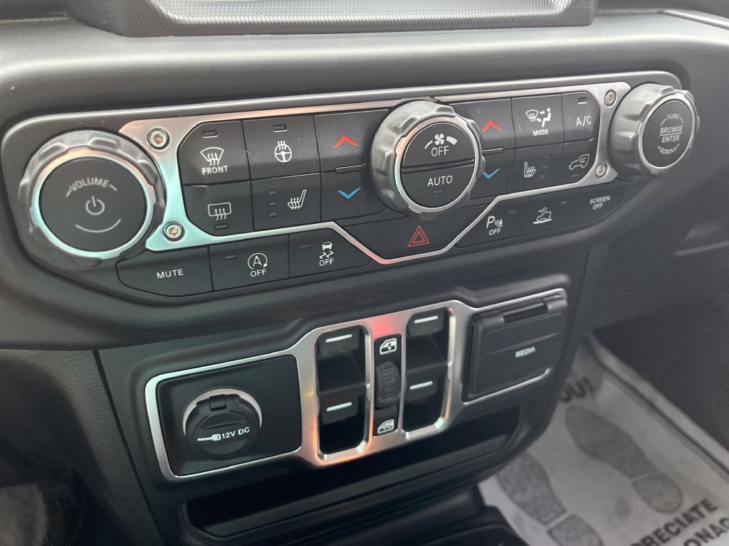 Used 2020 White Jeep Overland image 22