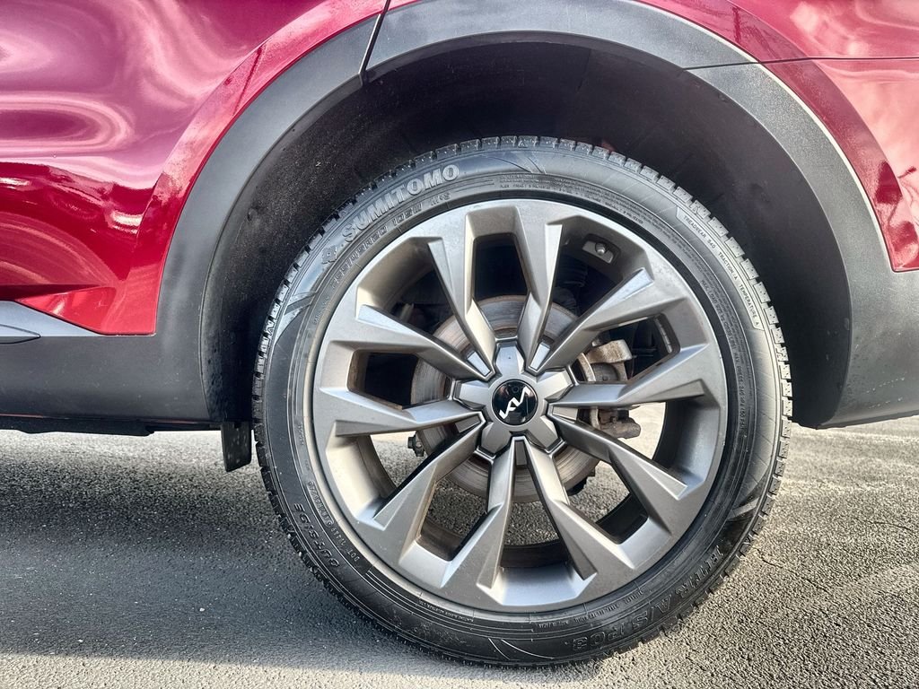 Used 2022 Red Kia X-Line EX image 10