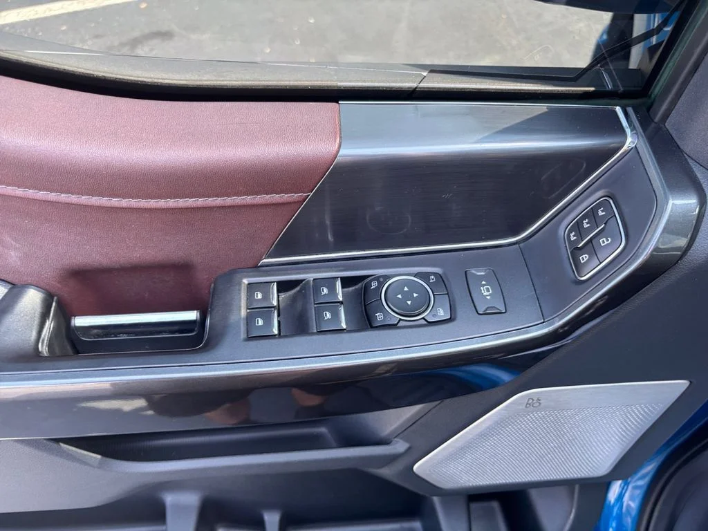Used 2021 Blue Ford Lariat image 31