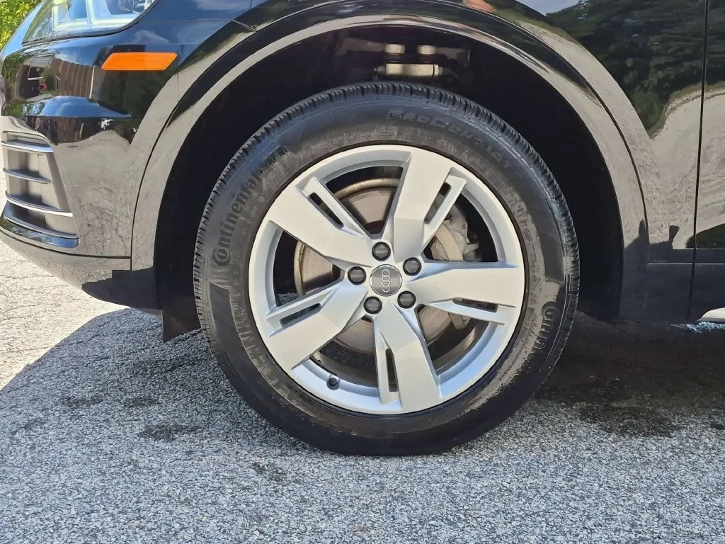 Used 2019 Black Audi 2.0T Premium Plus image 33