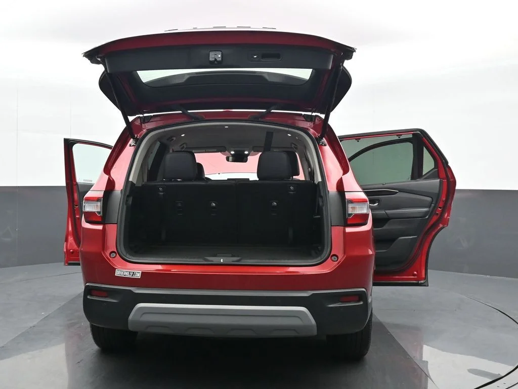 Used 2023 Red Honda EX-L image 25