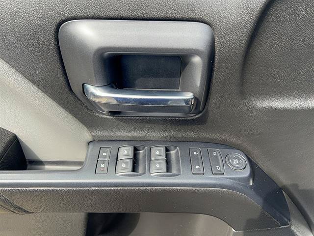 Used 2018 SUMMIT WHITE Chevrolet Work Truck image 11