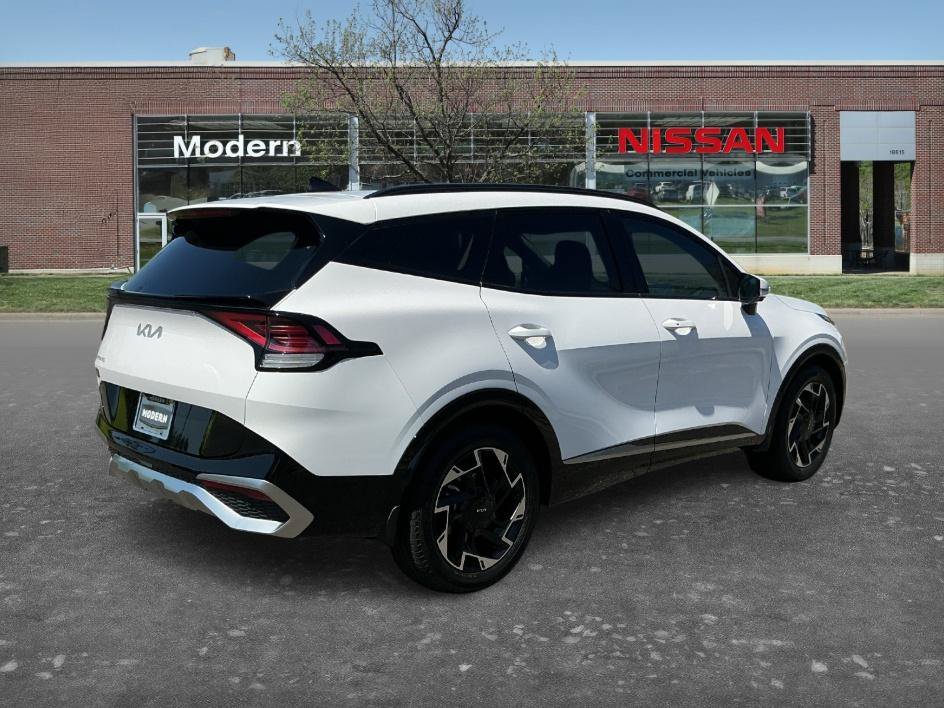 Used 2025 Glacial White Pearl Kia SX-Prestige image 4