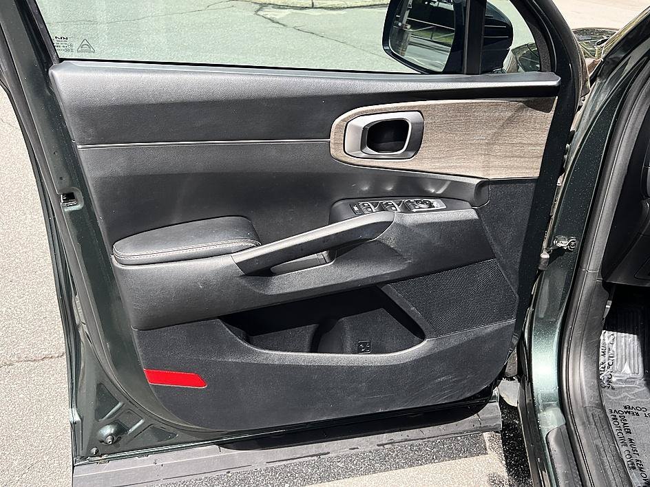 Used 2022 Aruba Green Kia X-Line EX image 20