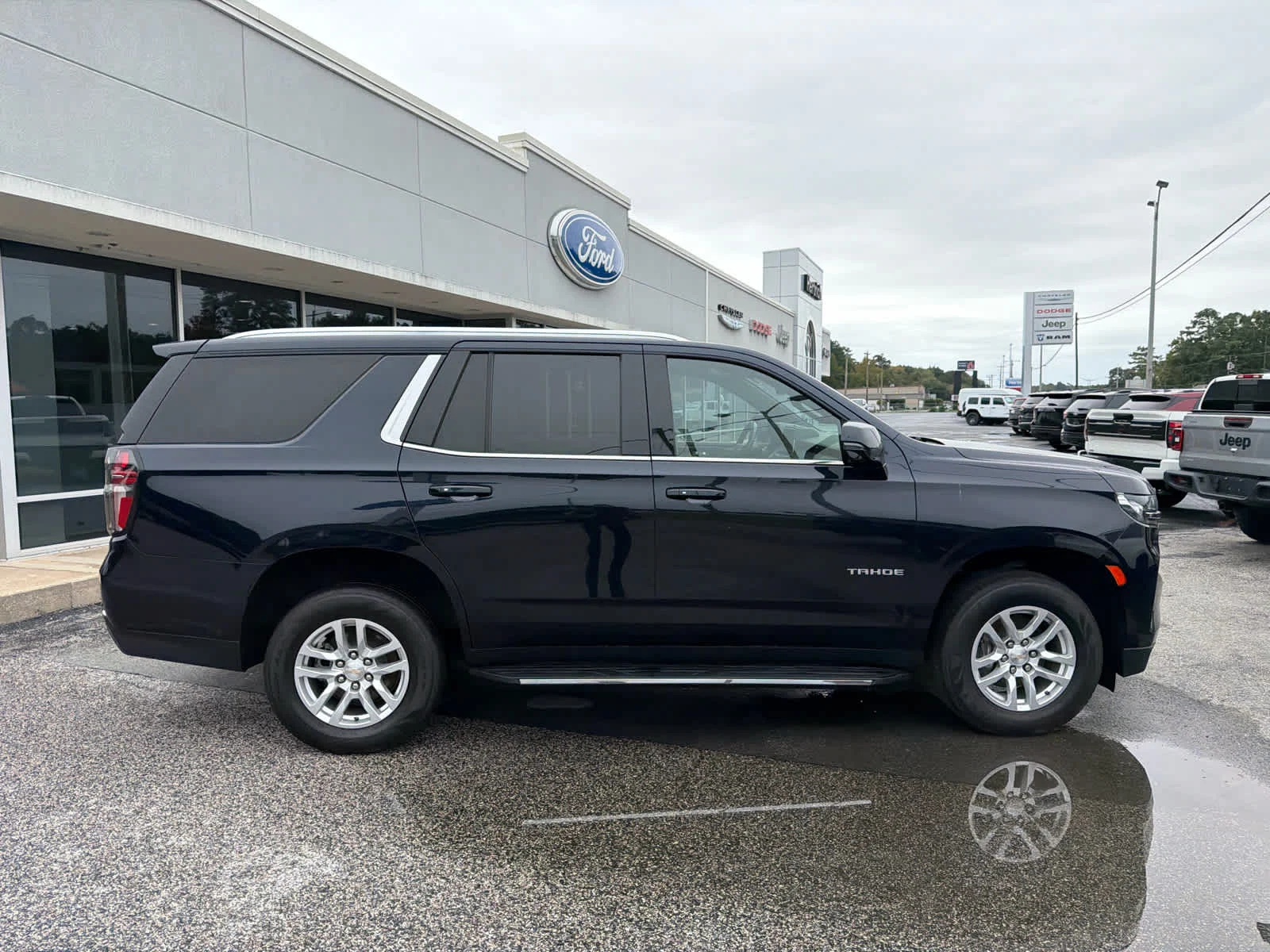 Used 2022 Midnight Blue Metallic Chevrolet LT image 13