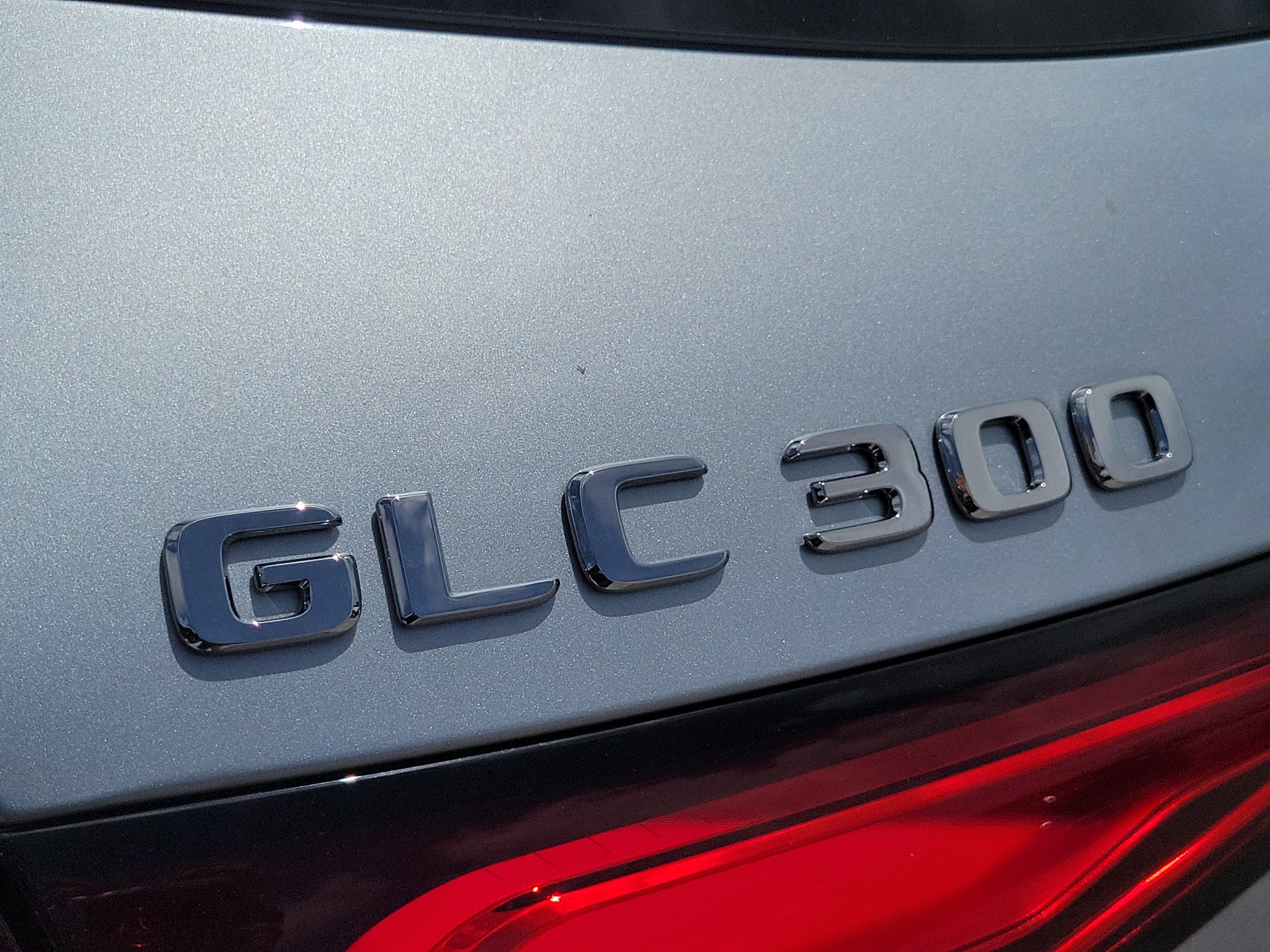 New 2026 Cirrus Silver Metallic Mercedes-Benz GLC 300 image 38