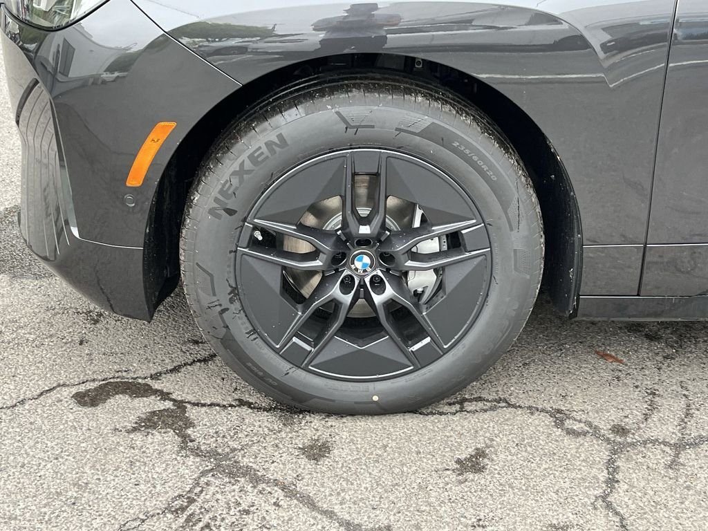 2026 BMW iX 60 - Photo 10