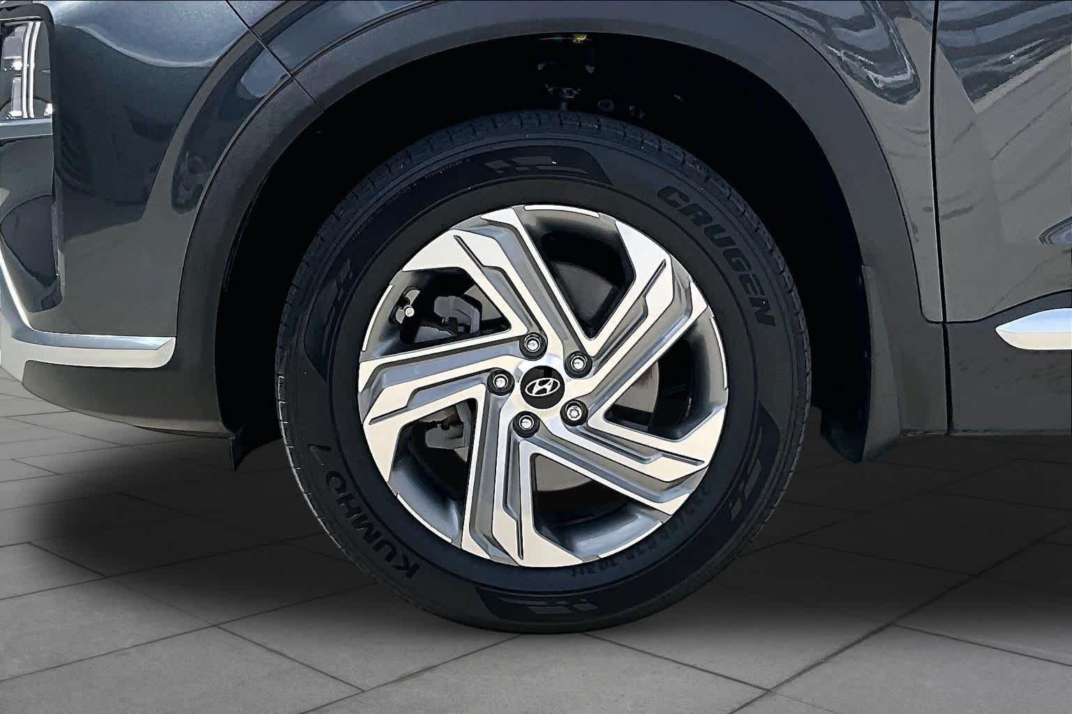 Used 2021 Portofino Gray Hyundai SEL image 10