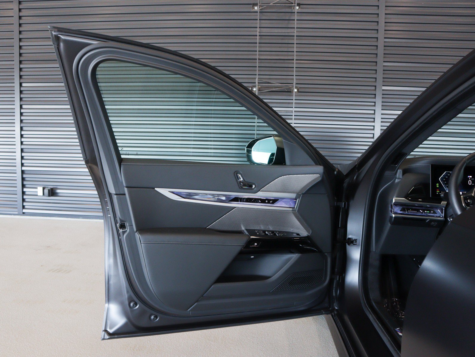 Used 2025 Frozen Deep Grey BMW 740i image 26