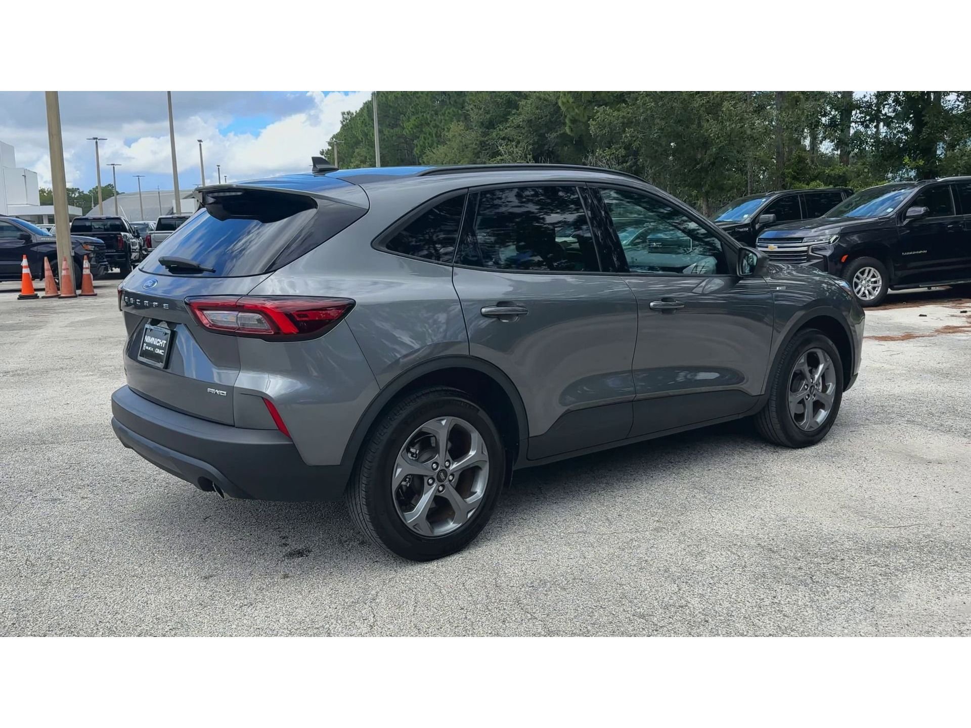 2025 Ford Escape ST-Line - Photo 8