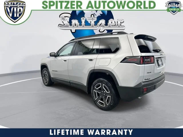 New 2026 Silver Zynith Clear-Coat Exterior Paint Jeep Laredo image 7