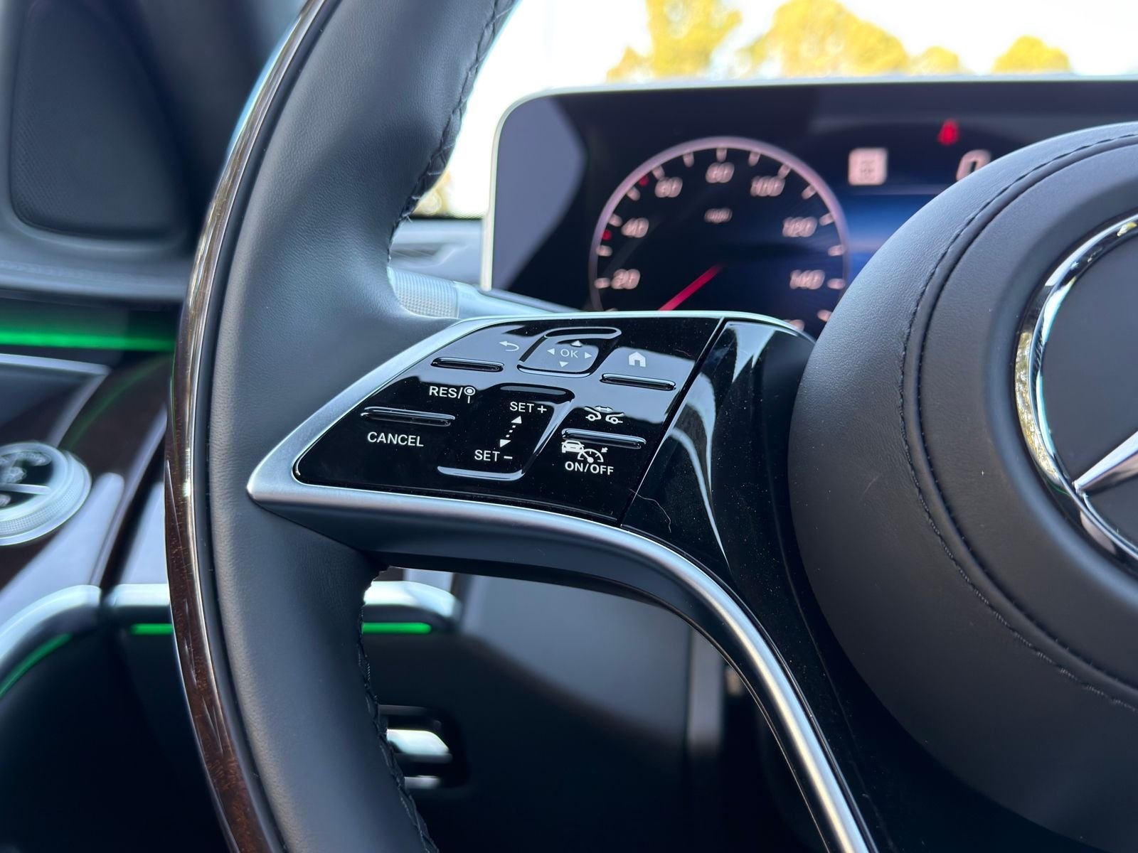 New 2026 MANUFAKTUR Silicon Gray Mercedes-Benz S 580 image 23