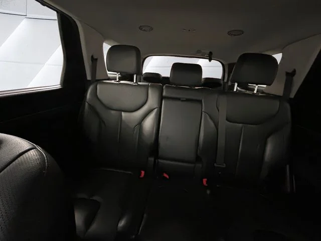 Used 2022 Black Hyundai SEL image 18
