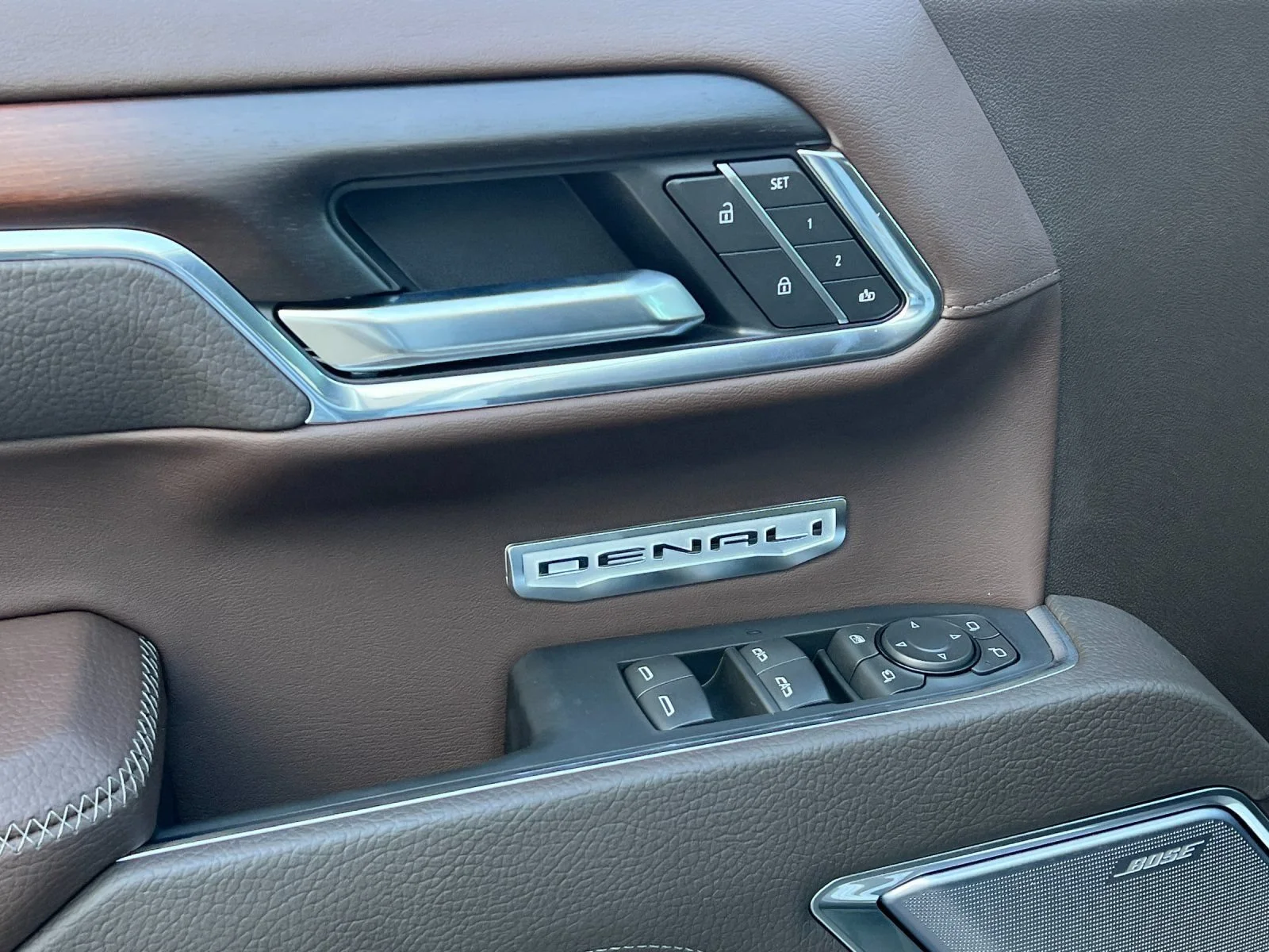 2026 GMC Sierra 1500 Denali - Photo 10