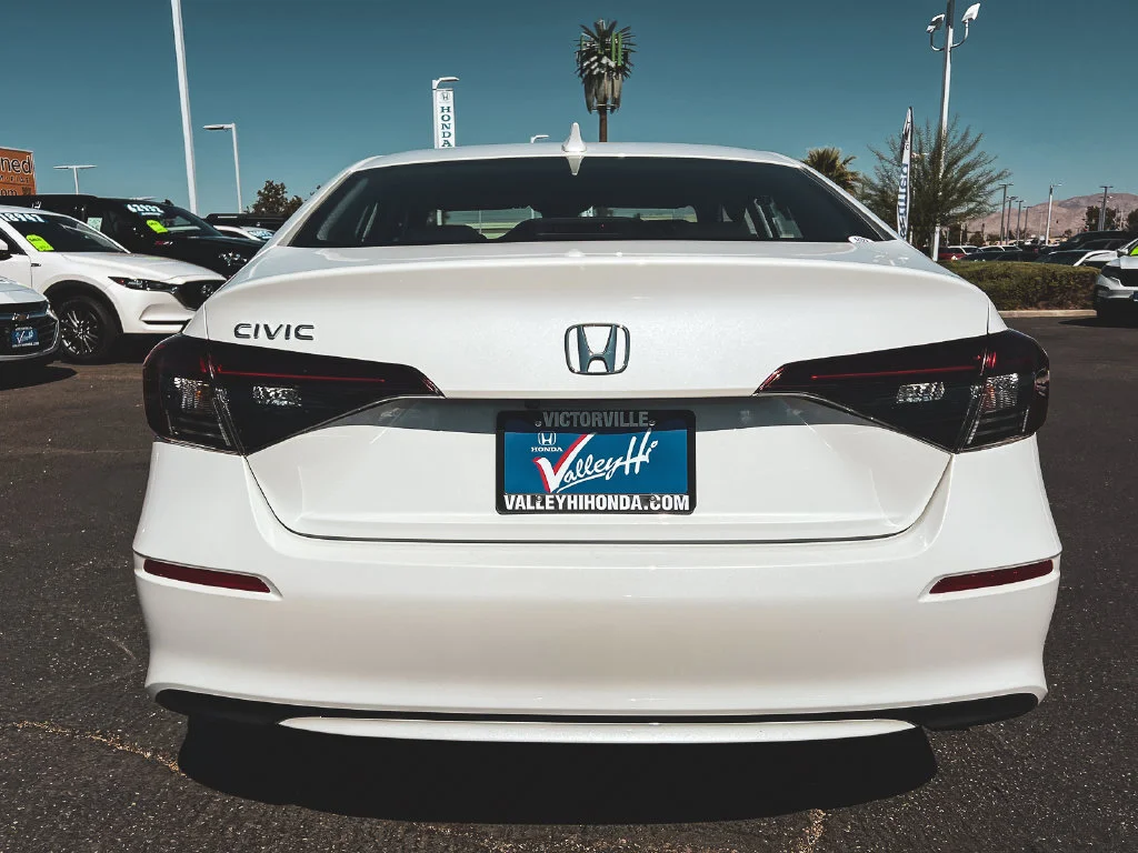 New 2026 Platinum White Pearl Honda LX image 6