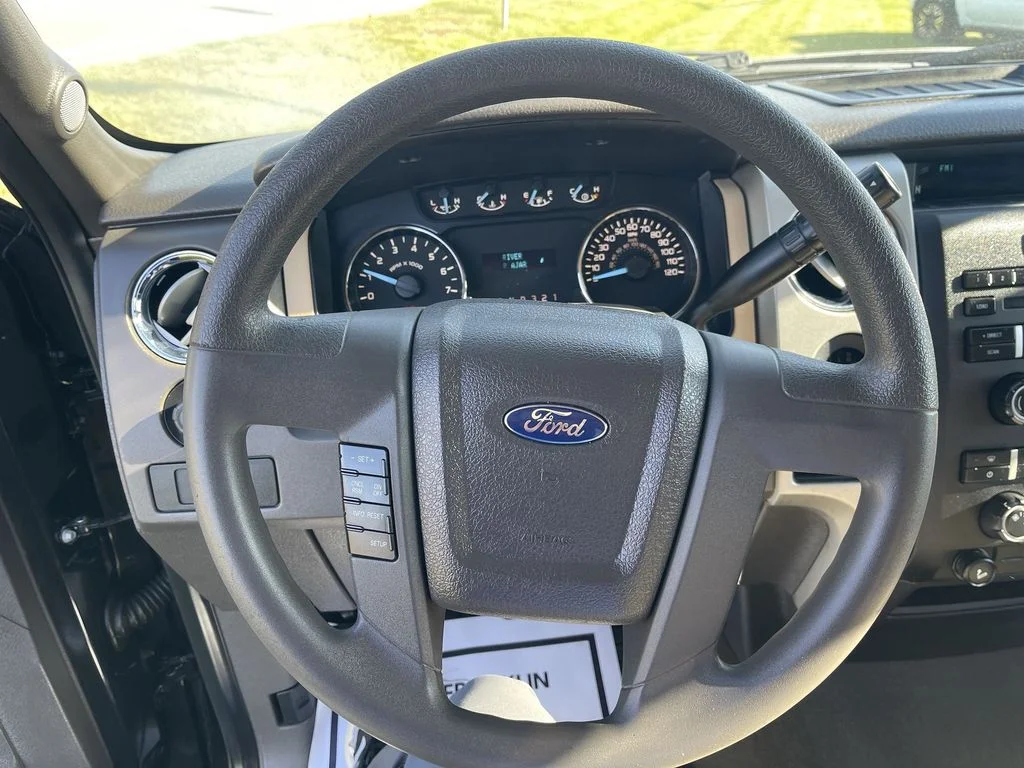 Used 2012 Black Ford XLT image 14