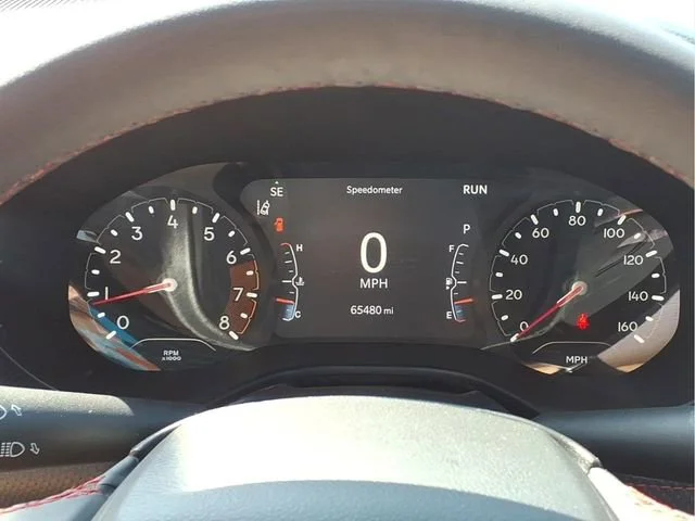 Used 2023  Jeep Trailhawk image 13