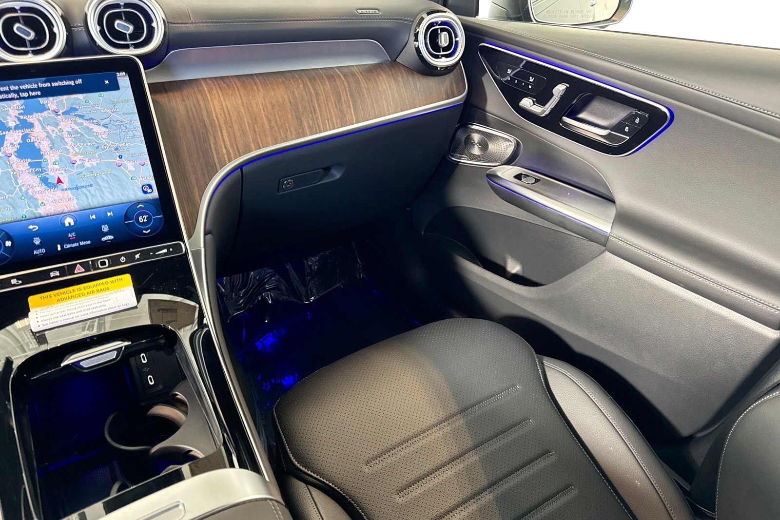 New 2026 Black Mercedes-Benz GLC 300 image 20