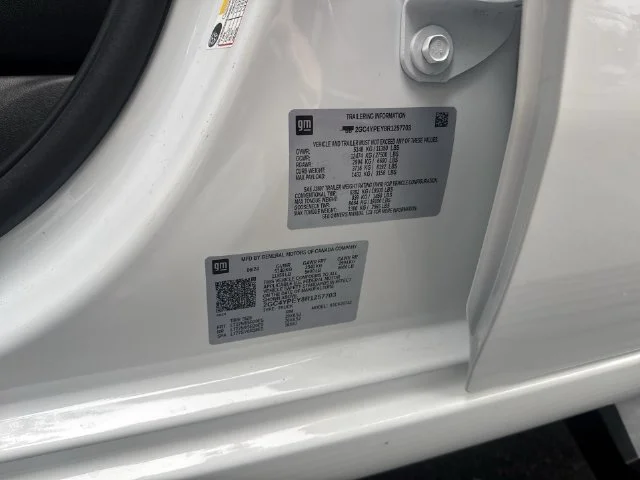 Used 2024 White Chevrolet LTZ image 37