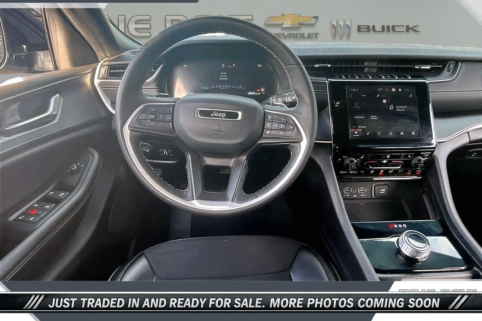 Used 2024 Baltic Gray Metallic Clearcoat Jeep Altitude X image 5