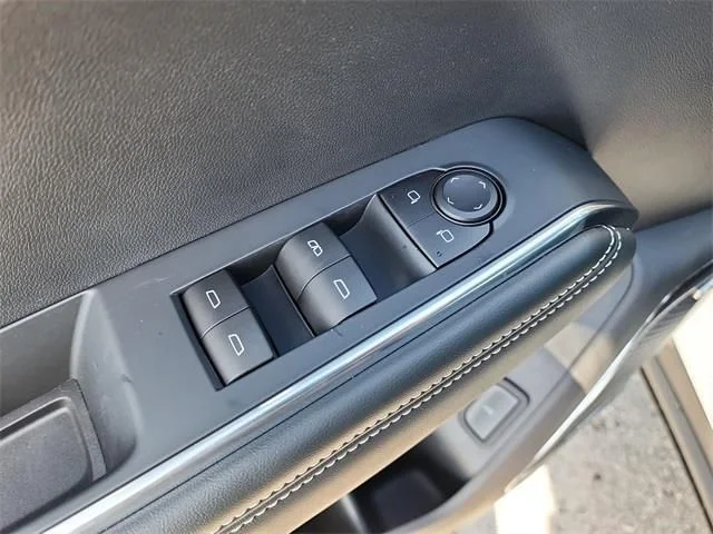 2026 GMC Acadia Elevation - Photo 12