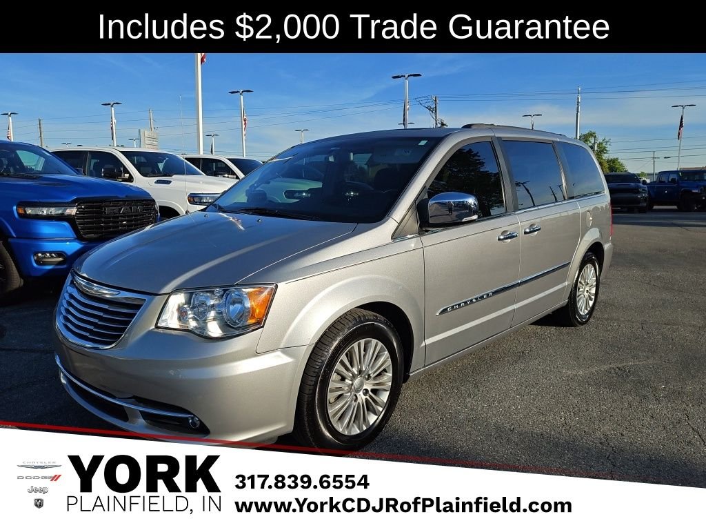 Silver 2016 Chrysler Town & Country Touring-L FWD Minivan Front-Wheel Drive 6-Speed Automatic