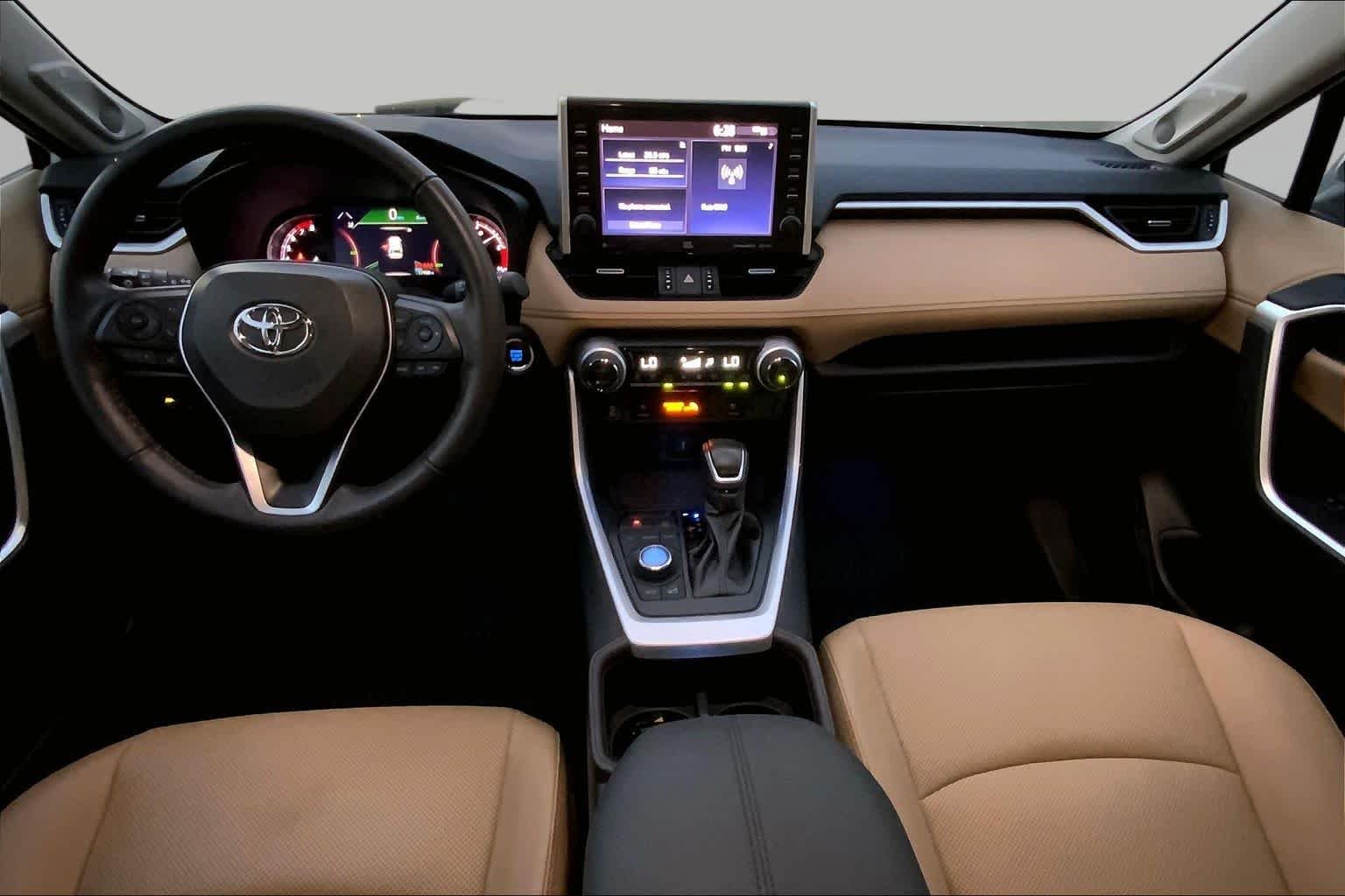 Used 2022 Blizzard Pearl Toyota Limited image 15